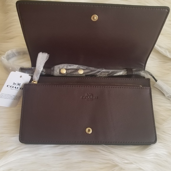 NWT*Coach Signature Foldover Crossbody*Host Pick🎉 - Picture 4 of 7